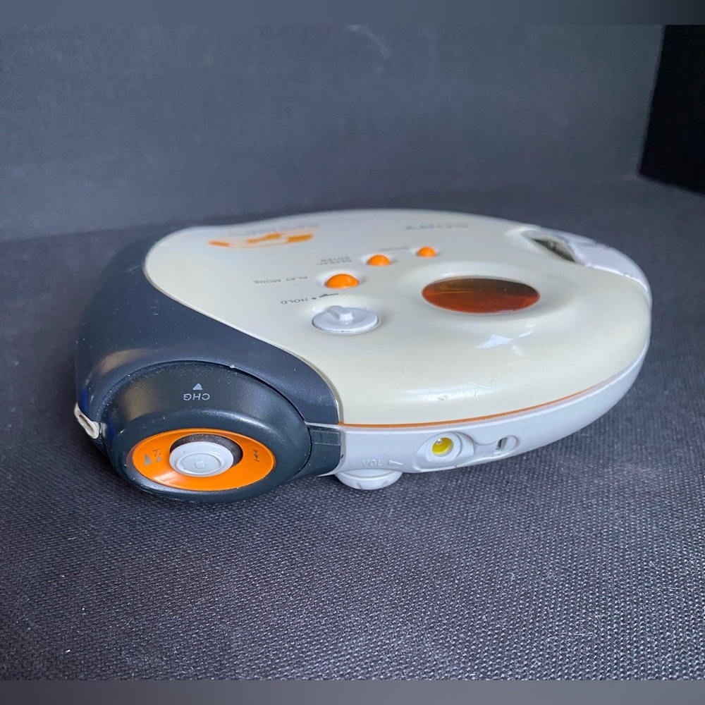 Sony Portable CD Player Walkman G-Protection Vintage Music PARTS - Picture 5 of 7